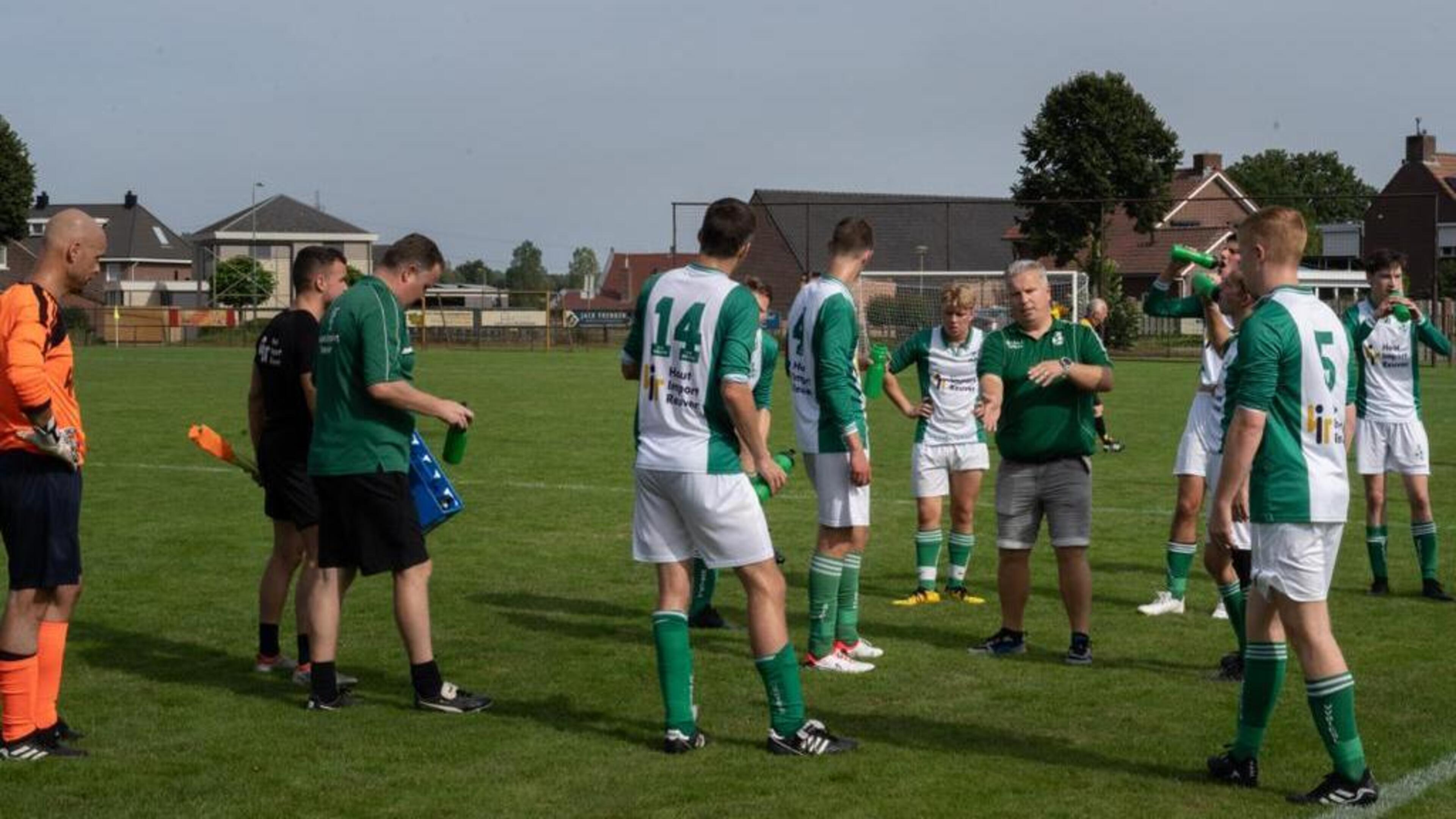 ‘Beeselse jong’ Rik Driessen volgend seizoen nieuwe trainer van buurman DES Swalmen: ‘Bieslo gunt mi
