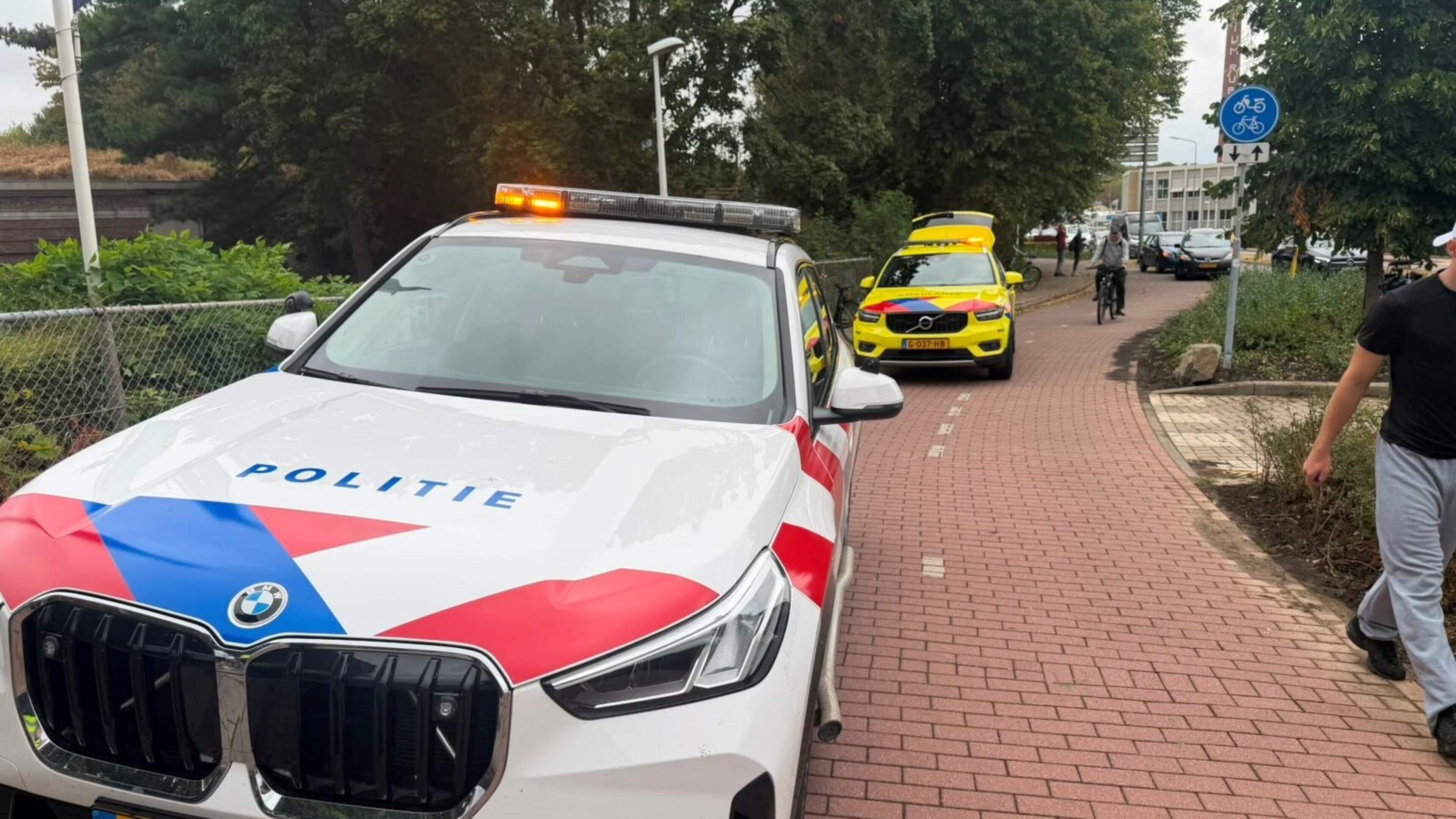 Een gewonde bij botsing tussen scooter en fietser in Maastricht