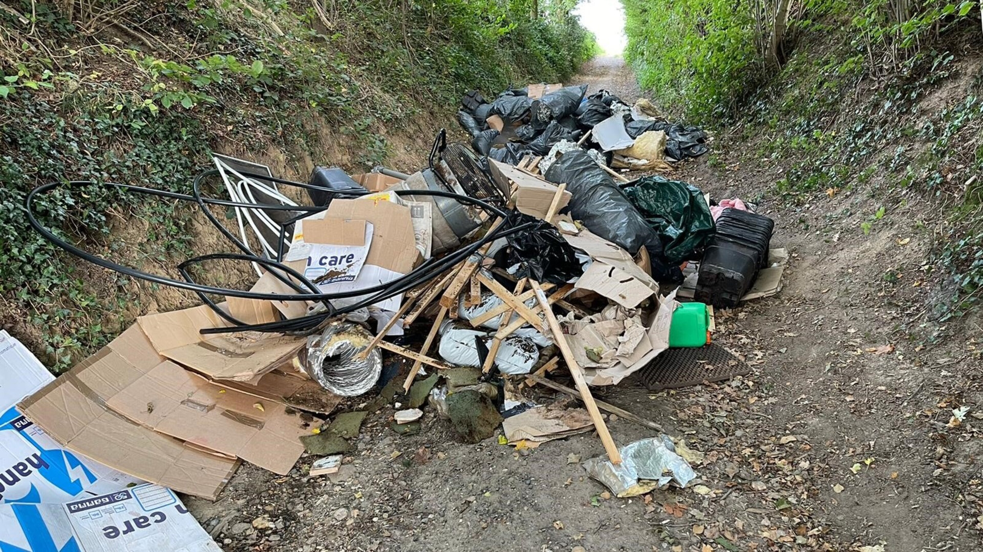Drugsafval gedumpt in buitengebied Hulsberg