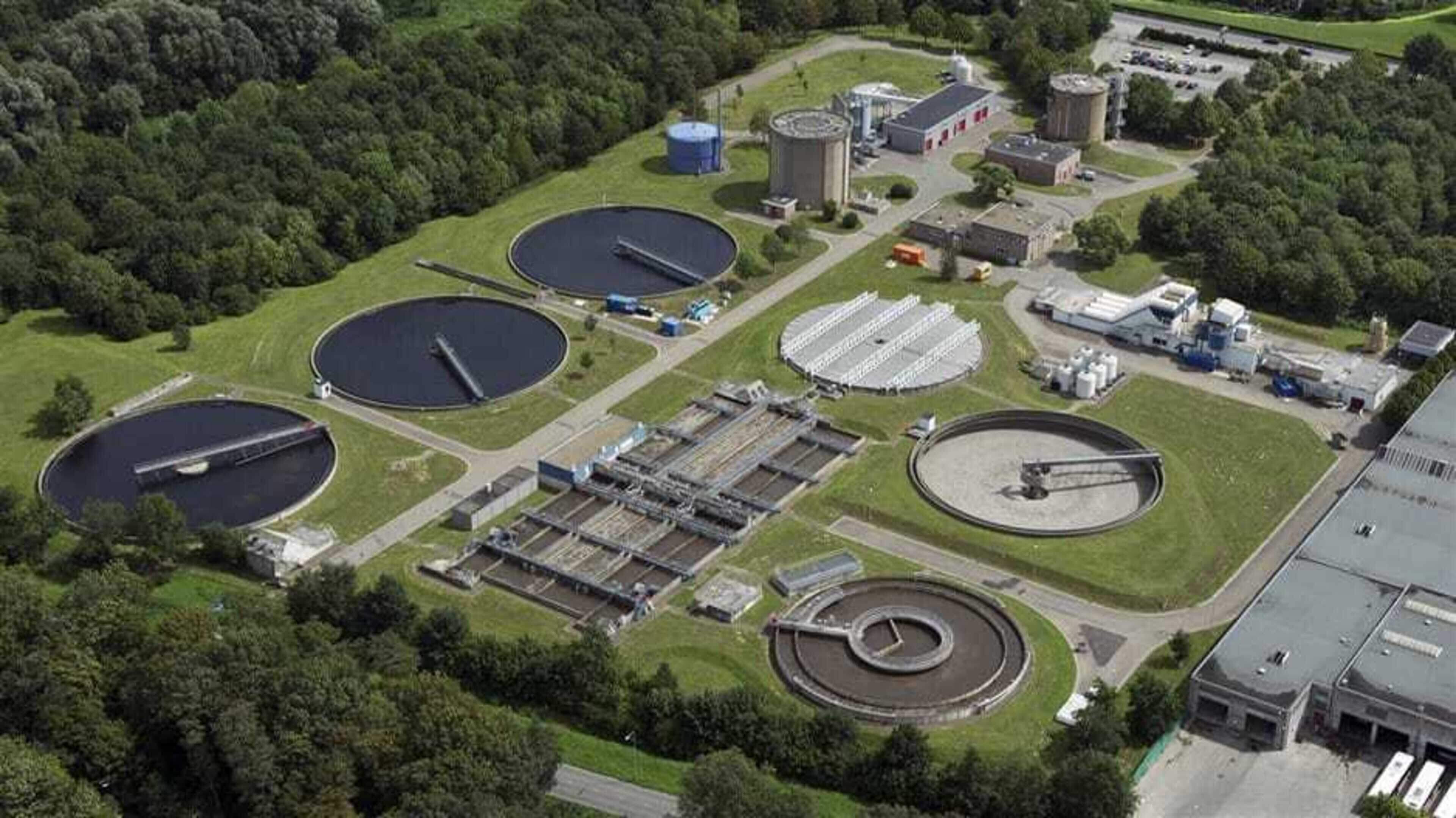 Maastricht zet 45 ambtenaren in om stad gasloos te krijgen, Amby en Vroendaal als eerste: ‘Hallo, ik