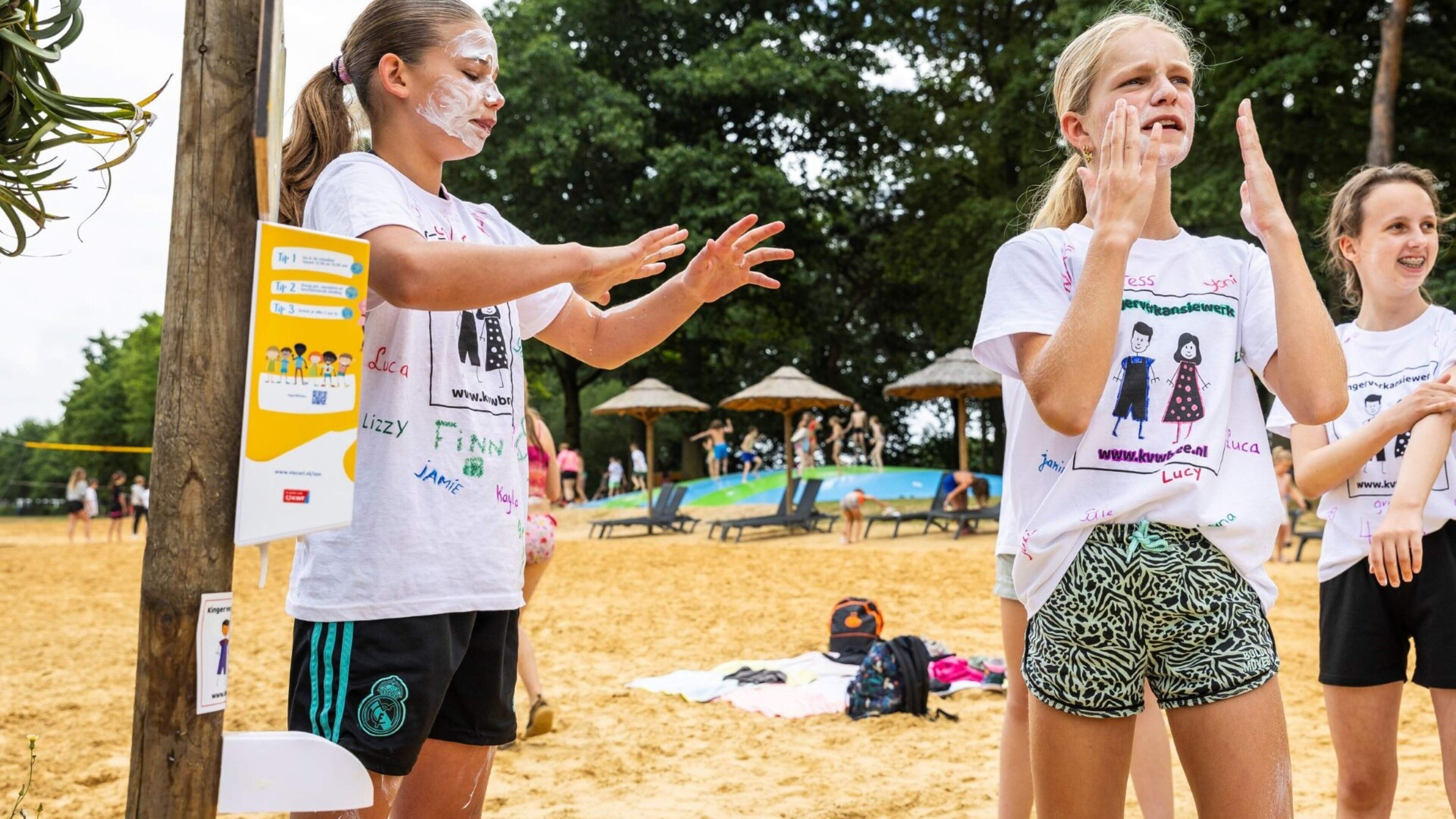 Zonnebrandactie VieCuri: gratis honderddertig liter zonnebrandcrème voor Kindervakantiewerken in de 