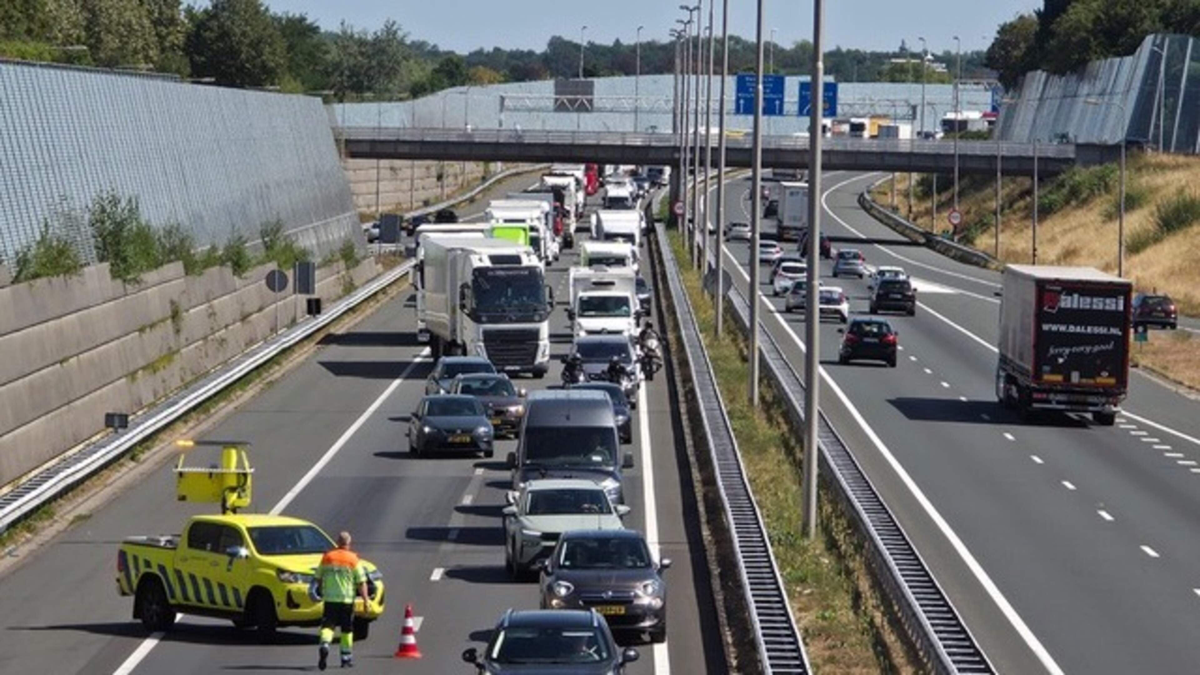 A73 weer vrij na ongeluk