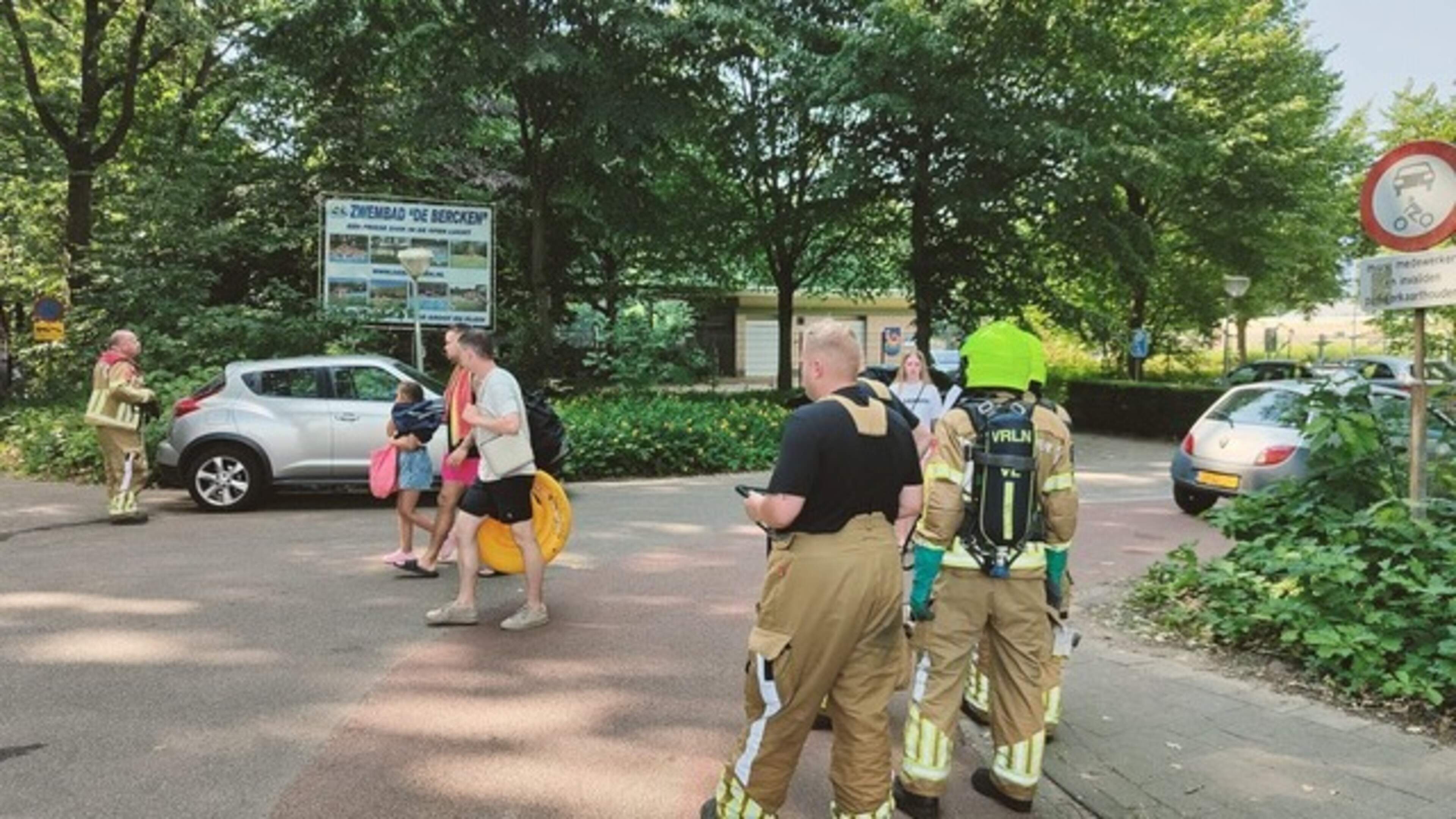 Chloorlekkage bij zwembad De Bercken in Reuver: ontruiming niet nodig