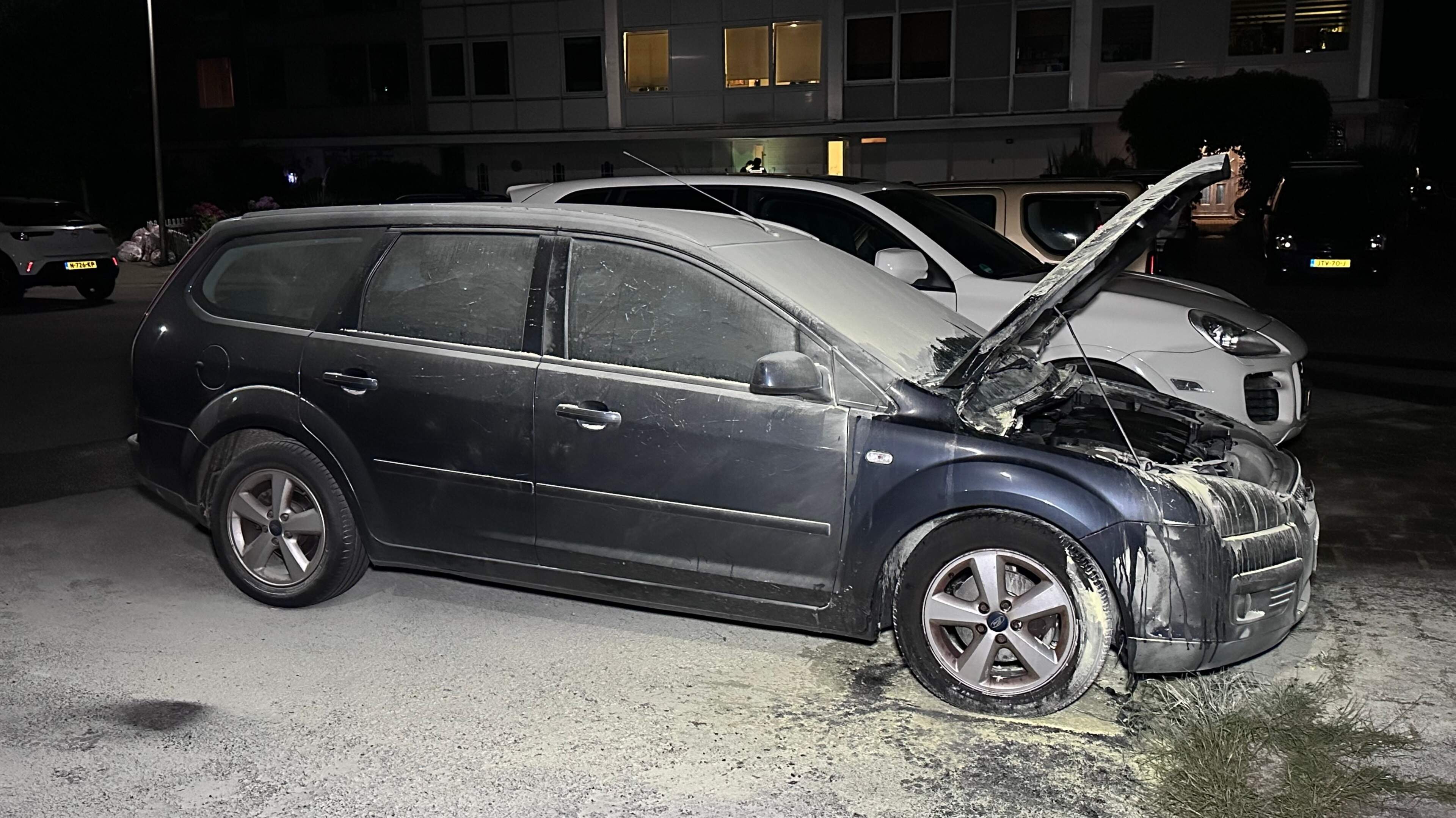 Opnieuw autobrand op de Marshallsingel in Heerlen, onderzoek naar brandstichting
