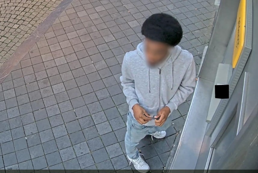 Nep-bankmedewerker die Maastrichtse vrouw (76) oplichtte duidelijk op beeld