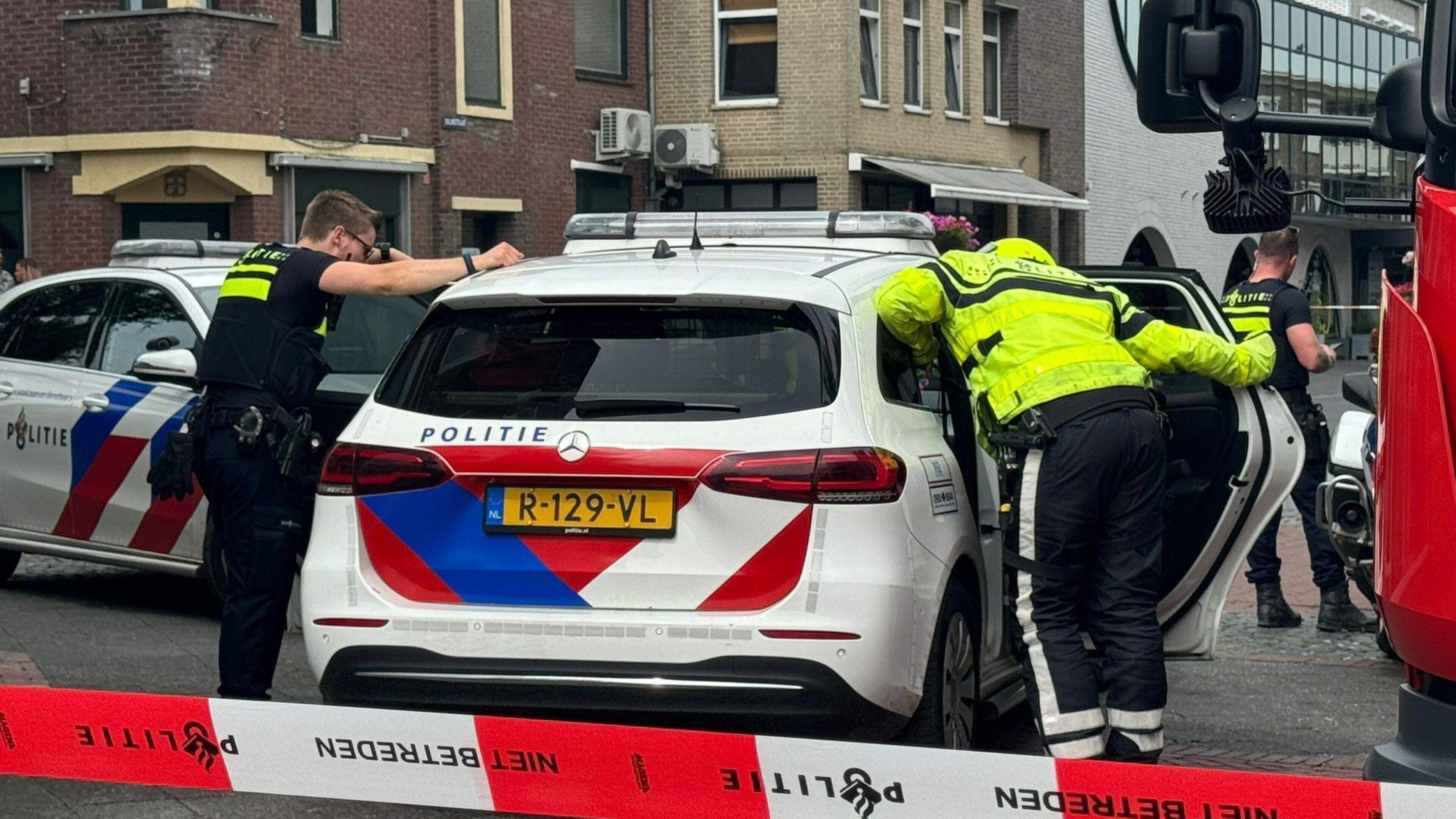 Arsenaal van 3D-geprinte wapens en explosieven in woning centrum Geleen: ‘Omwonenden in gevaar gebra